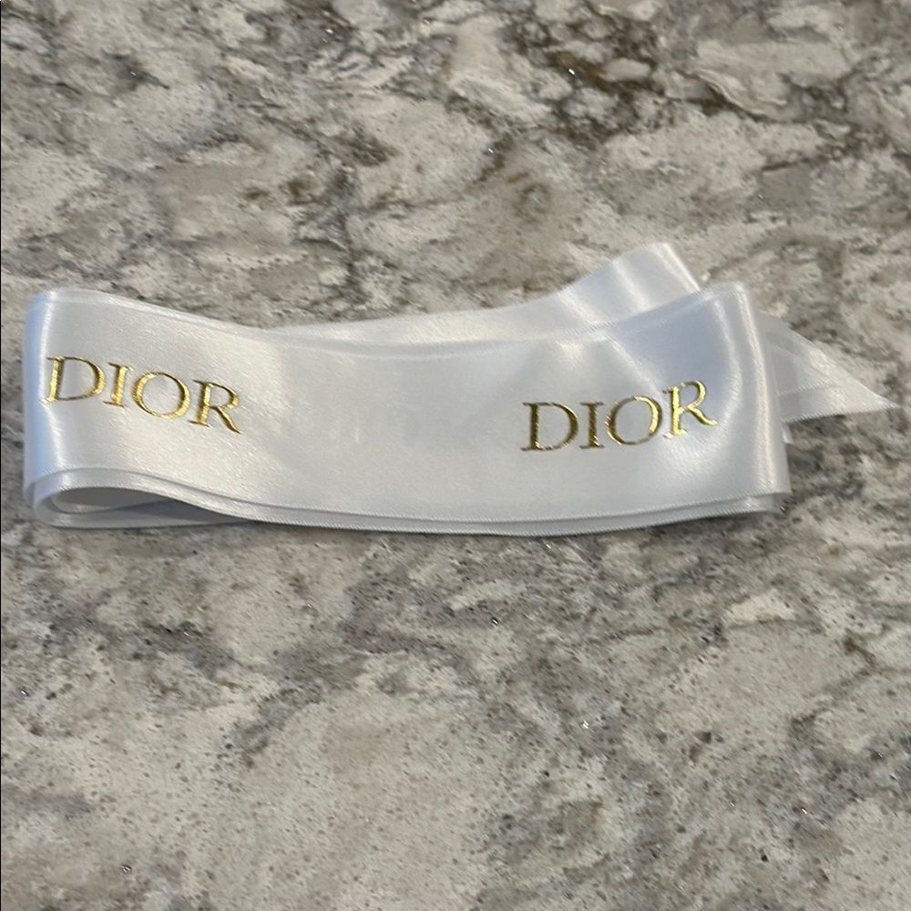 🌟 Elegant 2-Inch White Dior Ribbon - 124 Inches